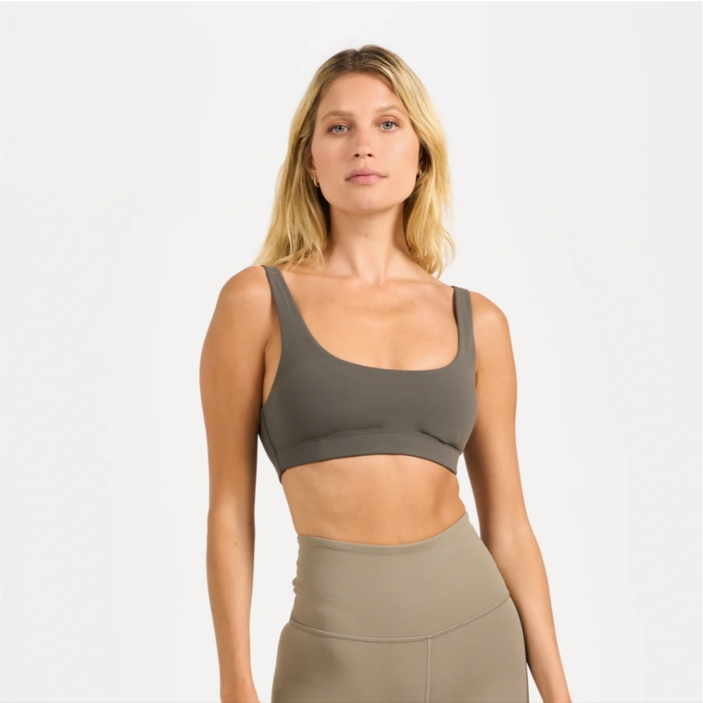 Vuori Daily Bra - Medium In Oregano